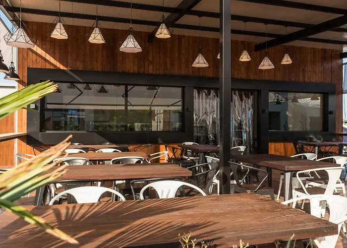 Gradina Κάμπινγκ